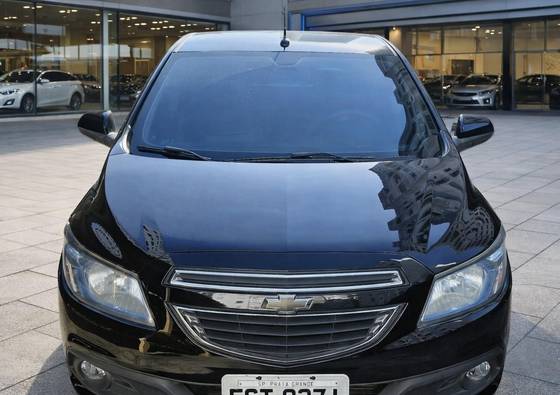 CHEVROLET ONIX 1.4 MPFI LT 8V FLEX 4P MANUAL CHEVROLET ONIX 1.4 MPFI LT 8V FLEX 4P MANUAL